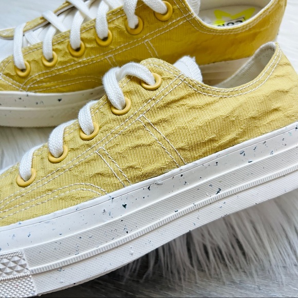 NWT Converse Chuck 70 Hybrid Texture Women’s Shoes - Picture 8 of 10
